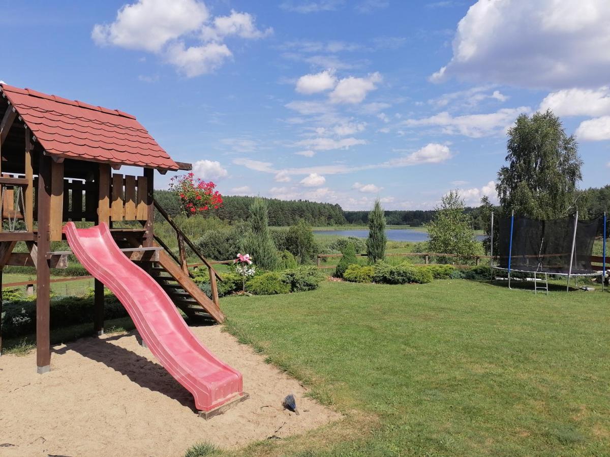 Domek Czerwony Kapturek Villa Plocice Exterior foto